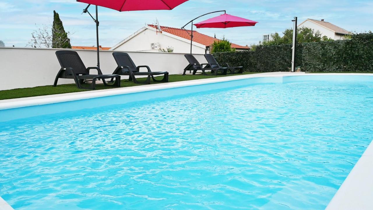 Apartments Mihovilovic - 50 M From Beach Slatine Esterno foto