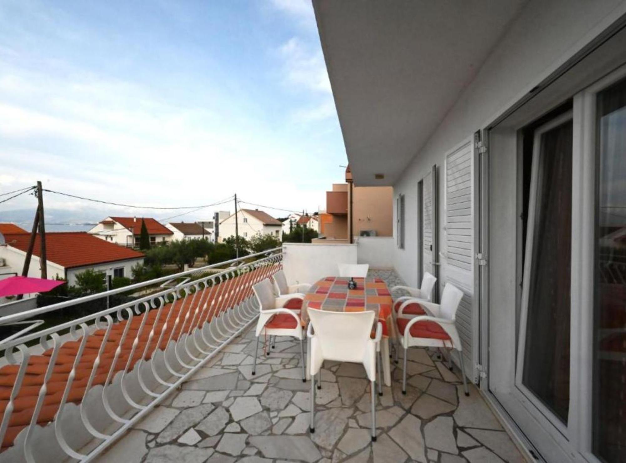 Apartments Mihovilovic - 50 M From Beach Slatine Esterno foto