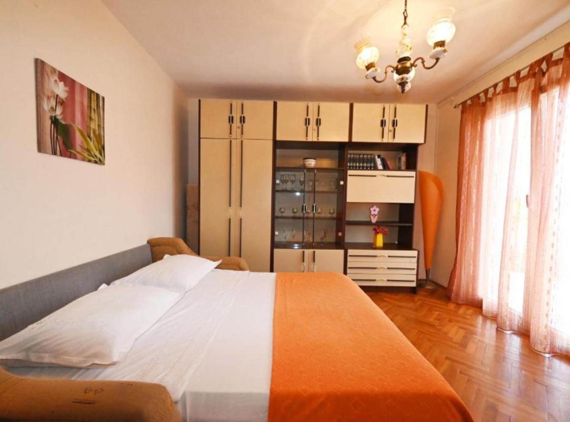 Apartments Mihovilovic - 50 M From Beach Slatine Esterno foto